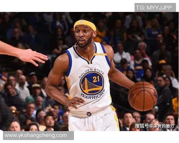 新疆女篮签澳大利亚外援泰拉·西蒙斯，增强锋线实力